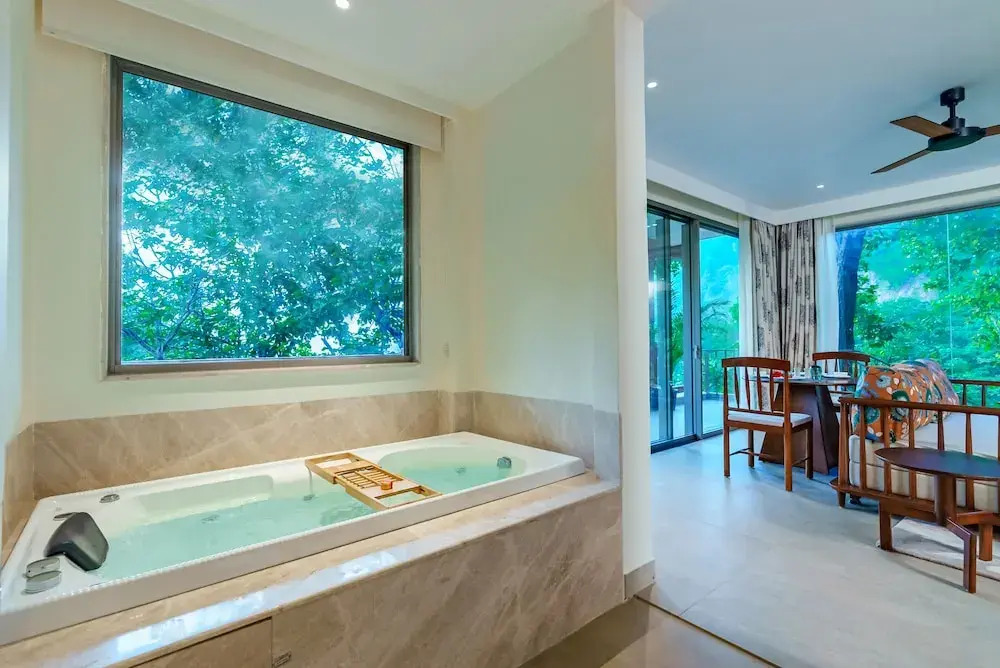Бьясы: VILEEN Rishikesh - A Wellness Resort by Ganga Kinare