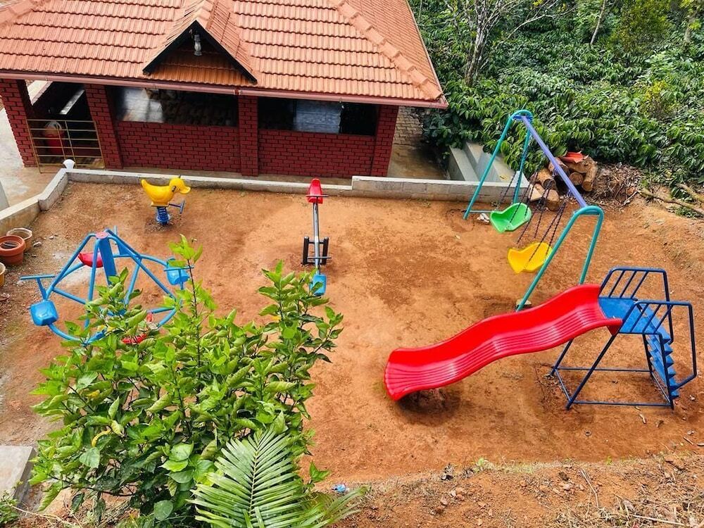 Кушалнагар: Suggi Nature Resort Coorg