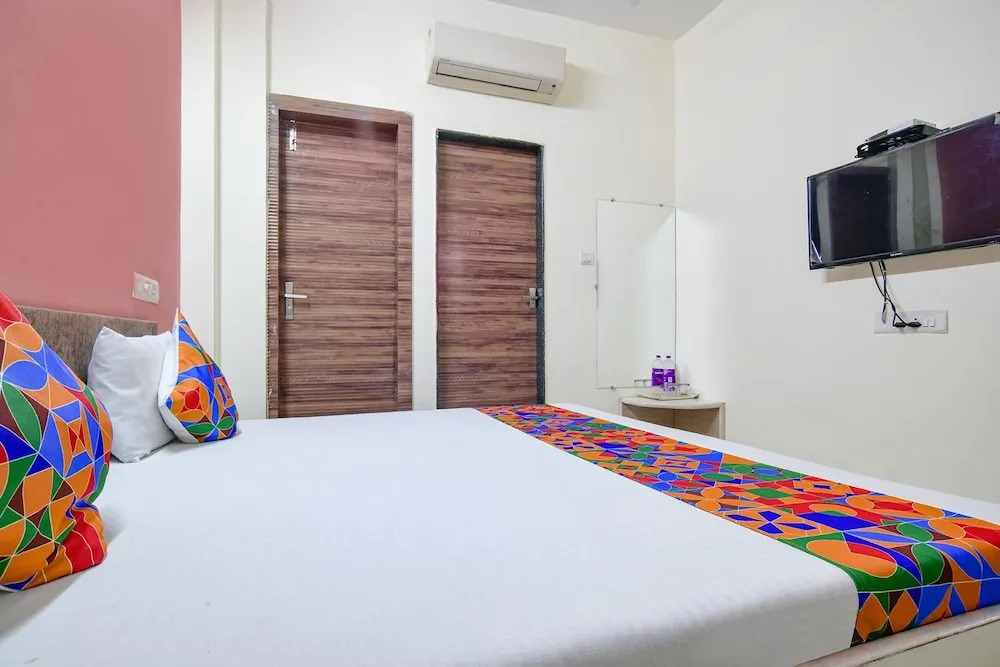 Удджайн: Fabhotel Shree Shivay