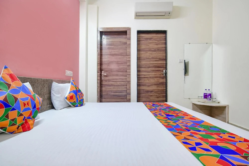Удджайн: Fabhotel Shree Shivay