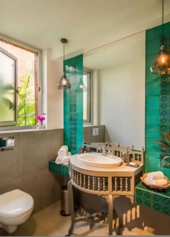 Нерул: El Arbol by Hireavilla-2br w Rooftop Pool in Nerul