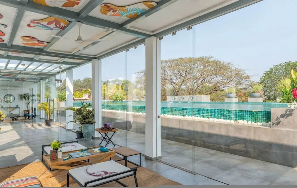 Нерул: El Arbol by Hireavilla-2br w Rooftop Pool in Nerul