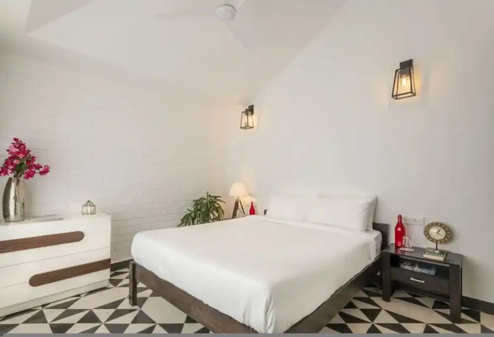 Нерул: El Arbol by Hireavilla-2br w Rooftop Pool in Nerul