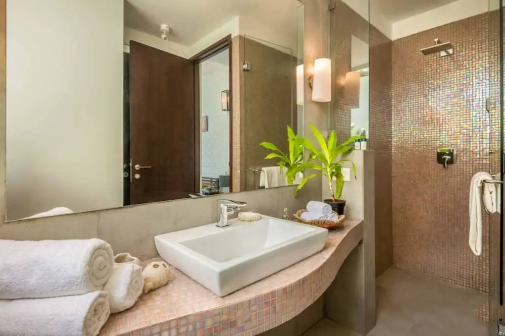 Нерул: El Arbol by Hireavilla-2br w Rooftop Pool in Nerul