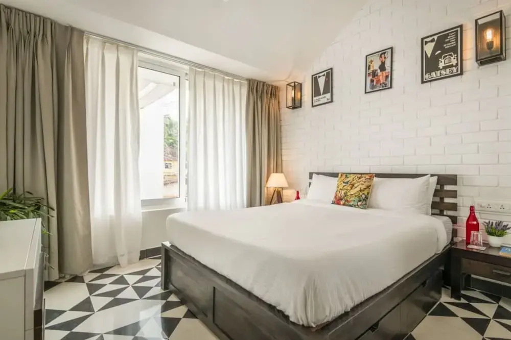Нерул: El Arbol by Hireavilla-2br w Rooftop Pool in Nerul