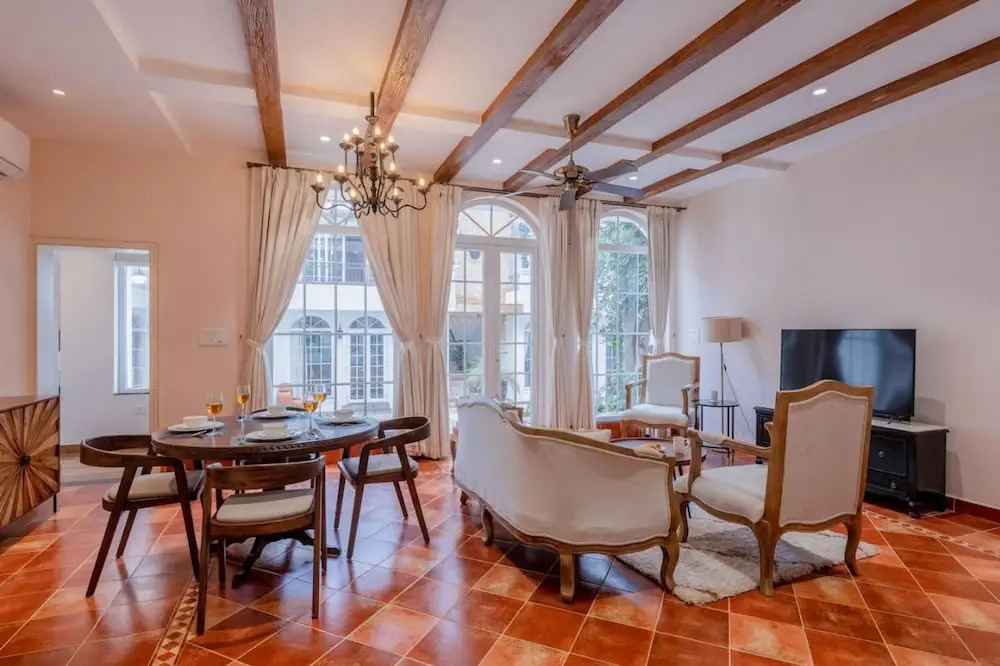 Мапуса: Casa Del Leon by Hireavilla -3br w Pool in Assagao