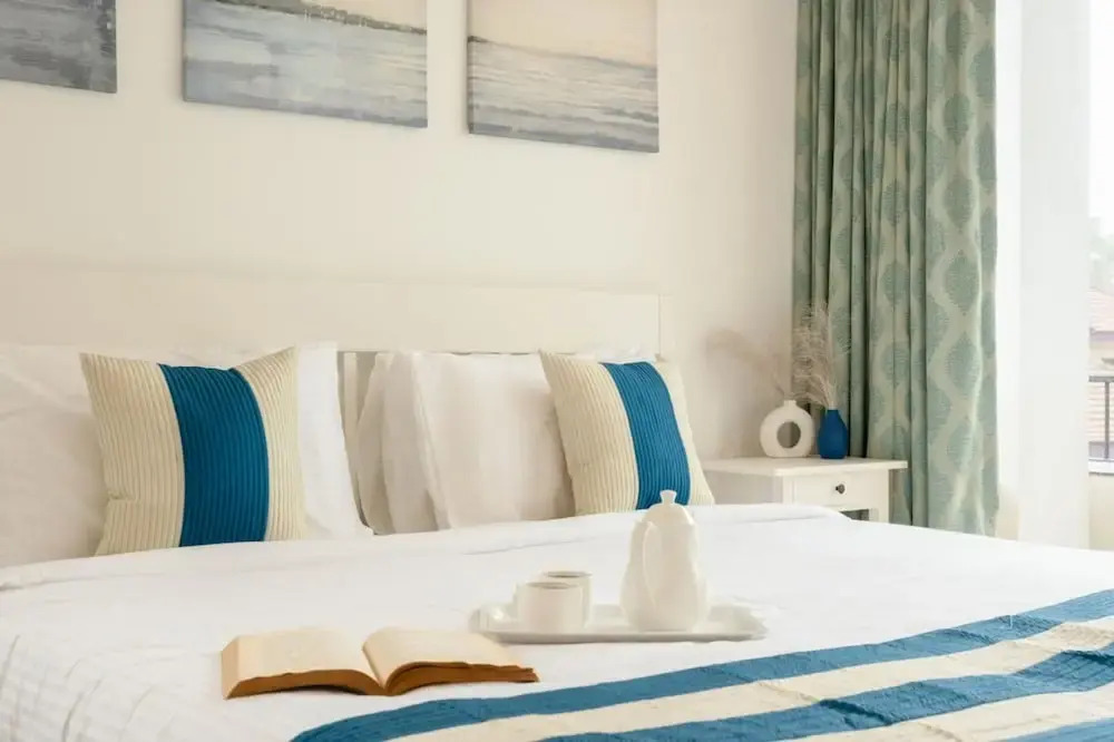 Кандолим: Spacious 3-br Apartment With Pool in Candolim