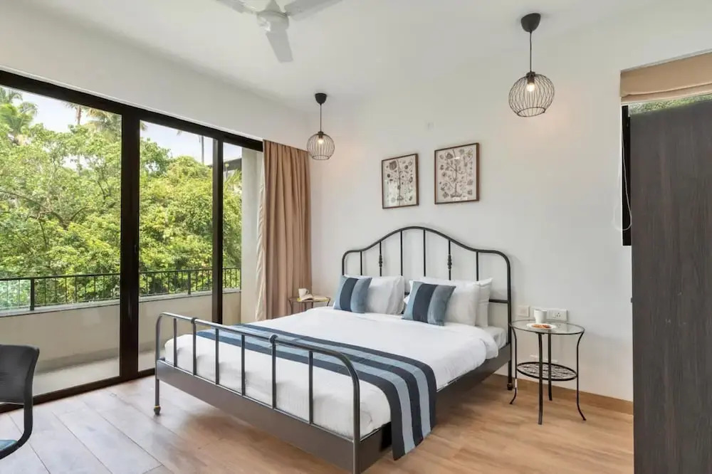 Кандолим: Spacious 3-br Apartment With Pool in Candolim