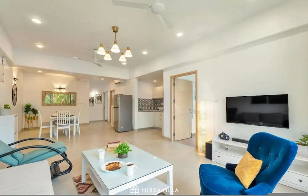 Кандолим: Spacious 3-br Apartment With Pool in Candolim