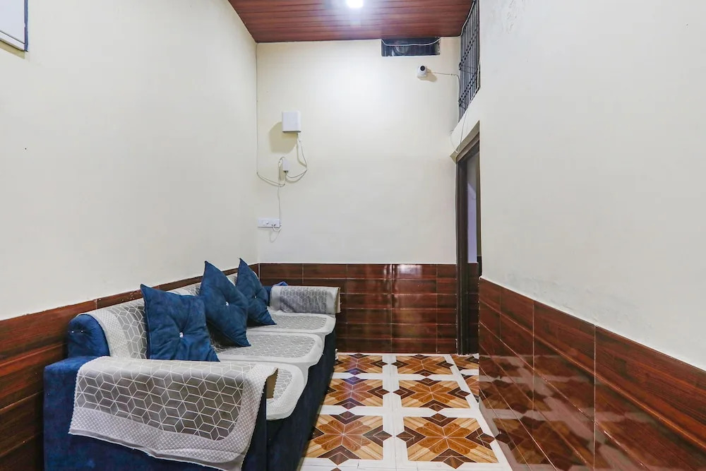 Айодхья: Fabhotel Uma Yugul