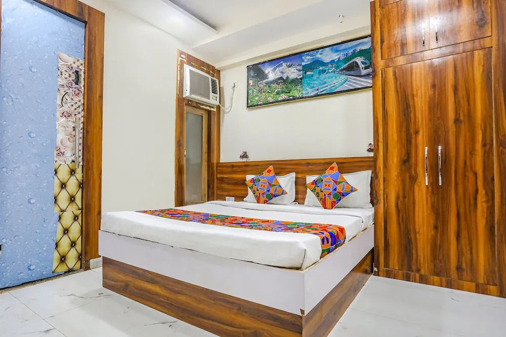 Праяградж: Fabhotel Imperail House