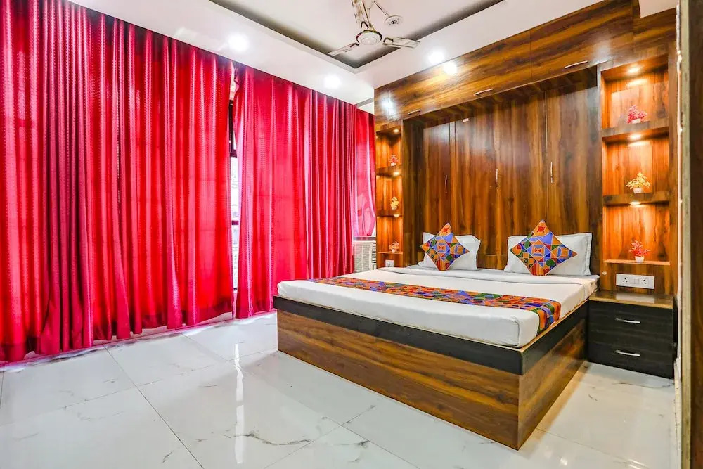 Праяградж: Fabhotel Imperail House