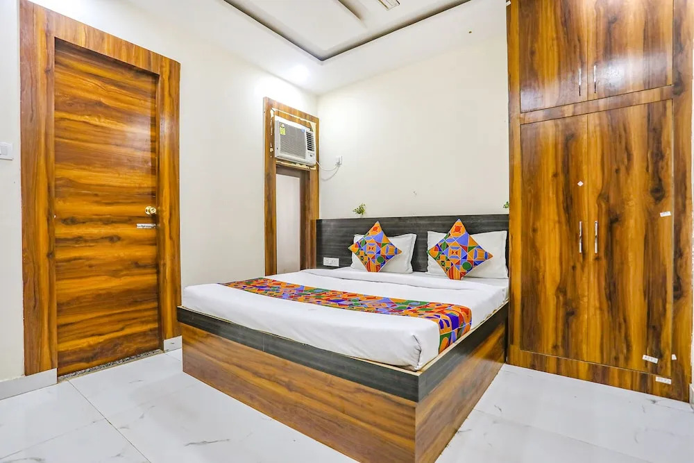 Праяградж: Fabhotel Imperail House