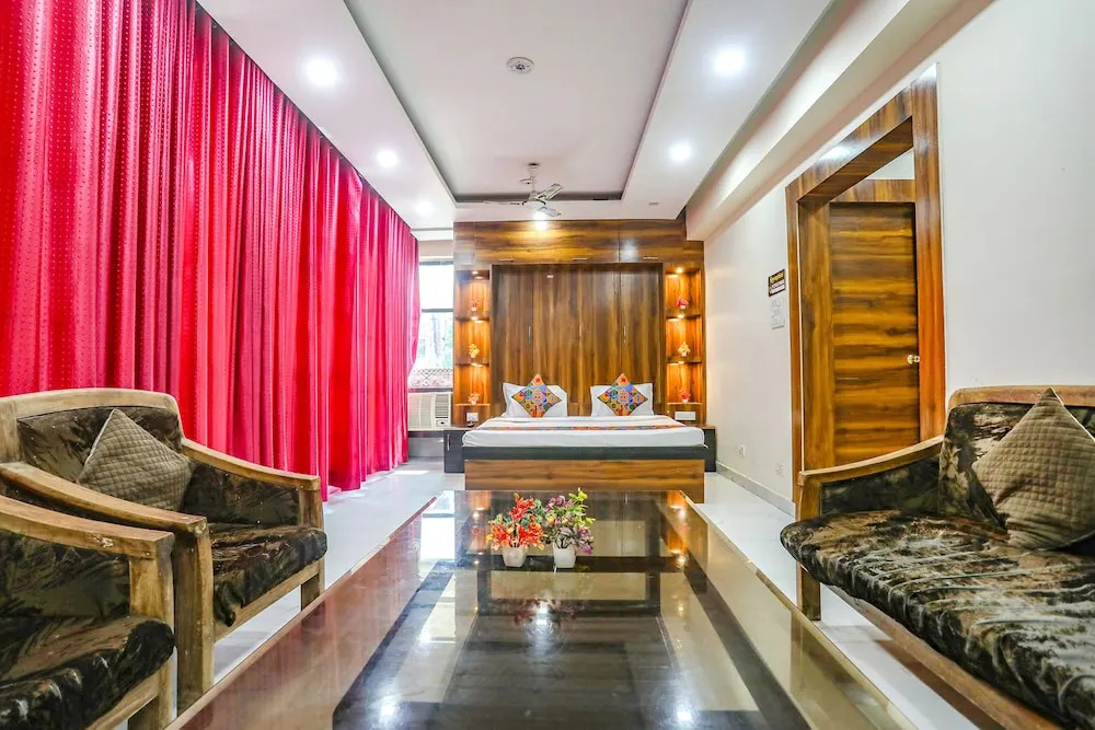 Праяградж: Fabhotel Imperail House