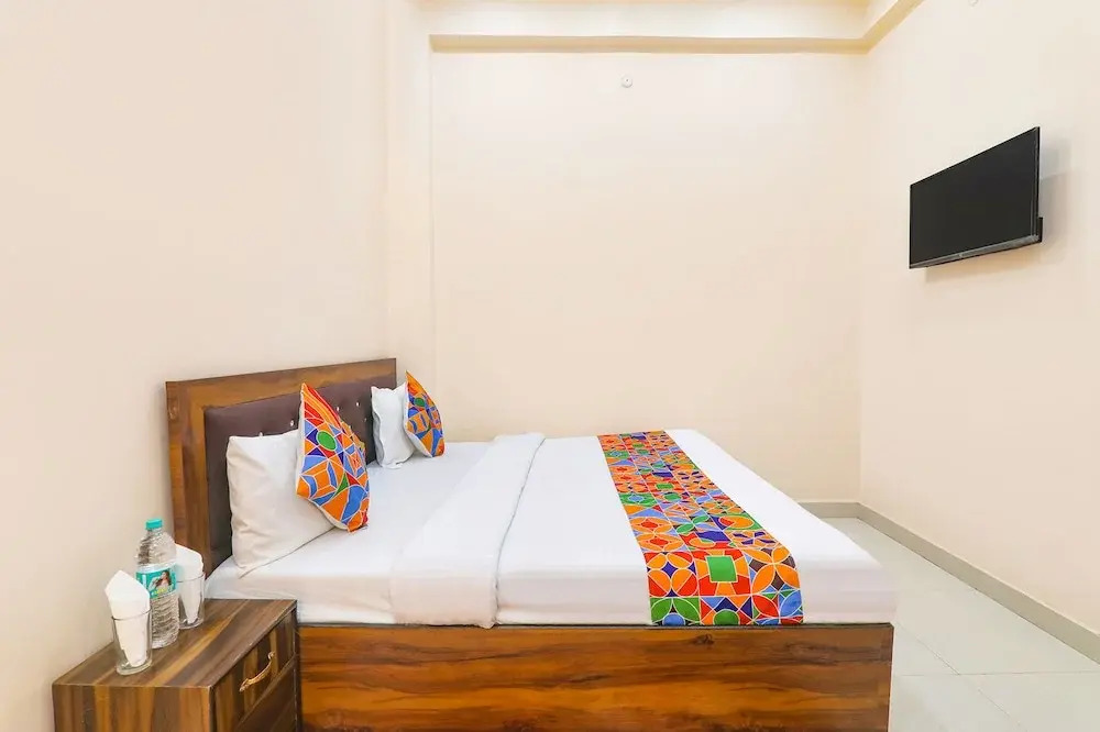 Айодхья: Fabhotel Rk Palace