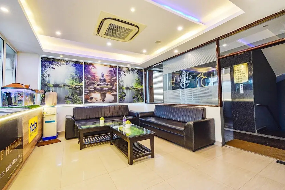 Хидерабад: Fabhotel Broholic Prime Suites
