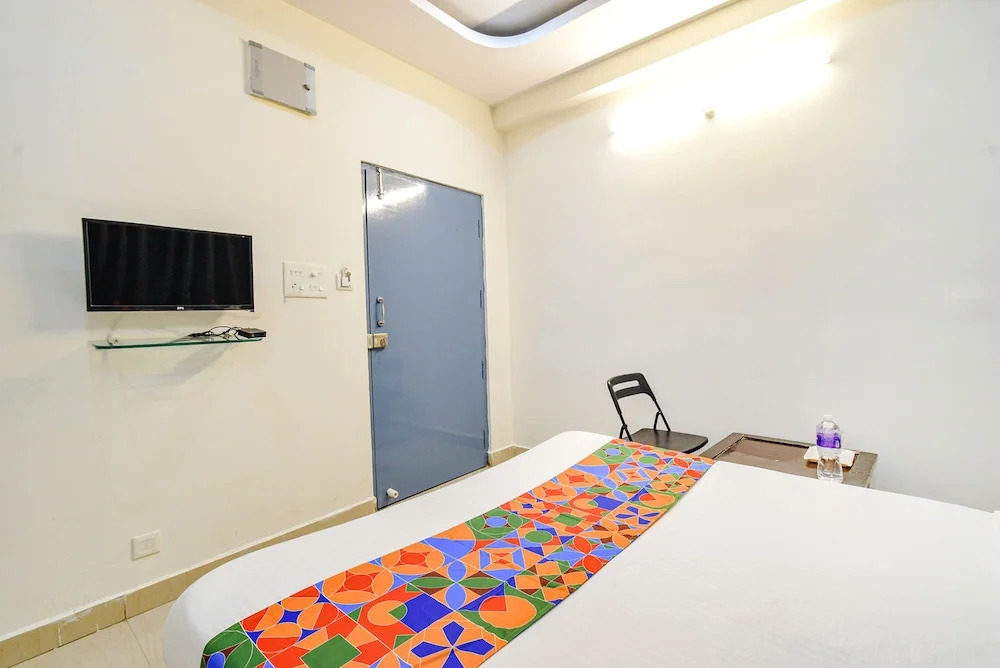 Хидерабад: Fabhotel Broholic Prime Suites