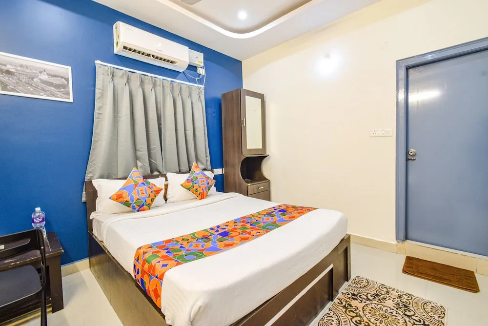 Хидерабад: Fabhotel Broholic Prime Suites
