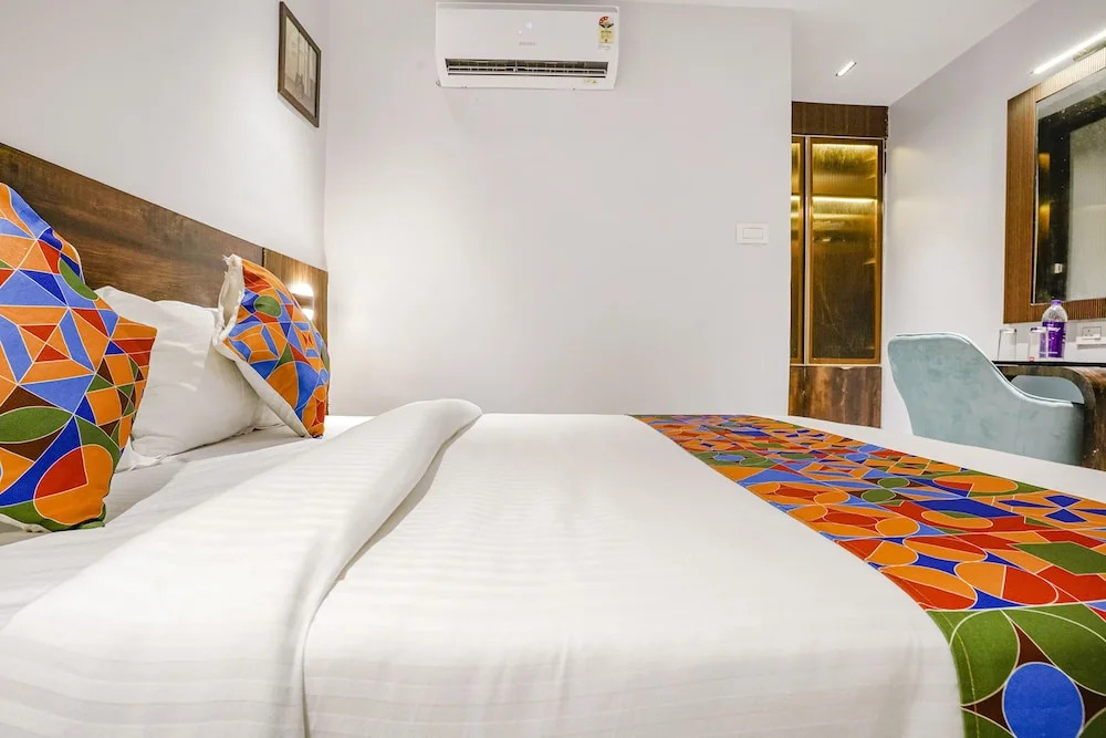 Мумбаи: Fabhotel Peralz