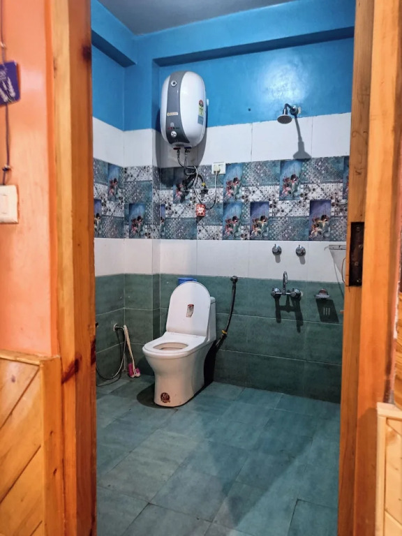 Касоль: Majestic Mountain Bhaiji Guest House
