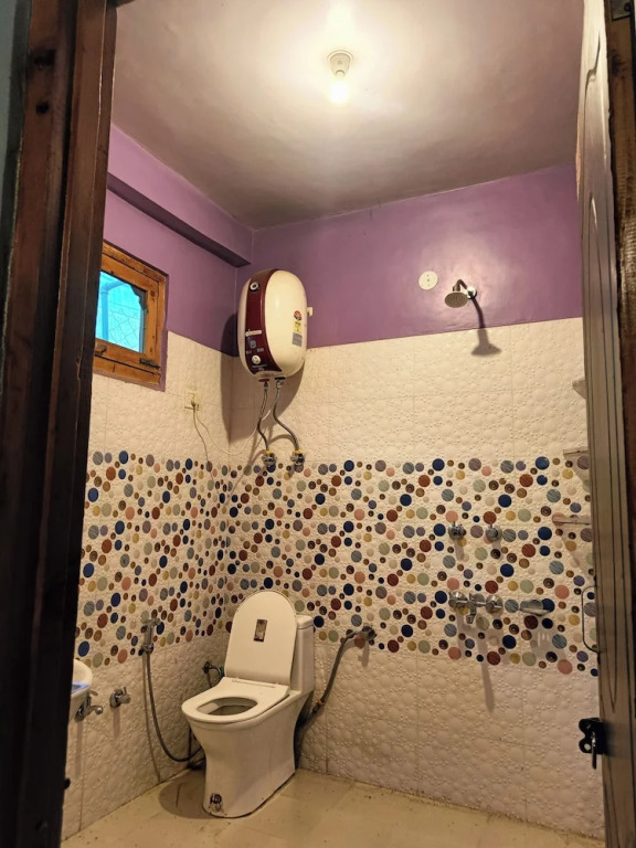 Касоль: Majestic Mountain Bhaiji Guest House
