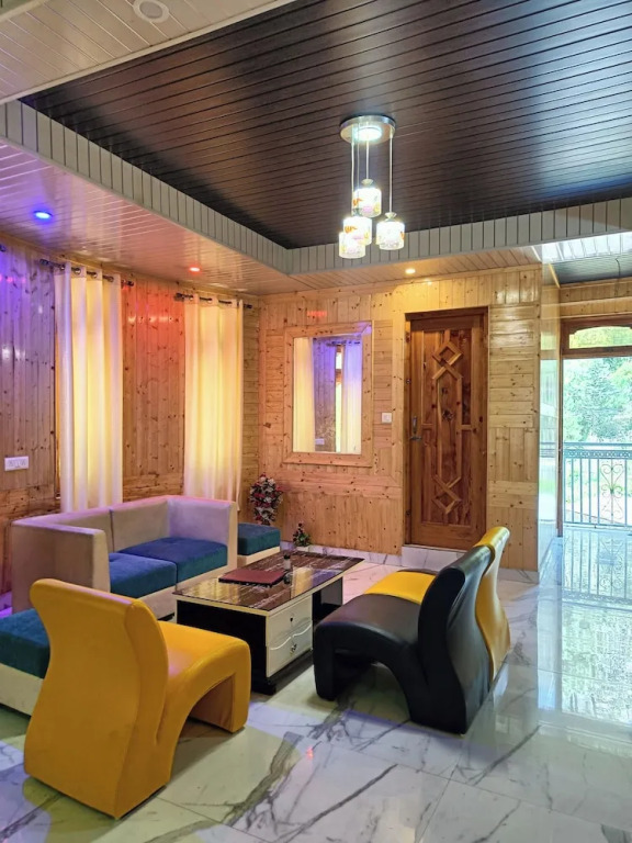 Касоль: Majestic Mountain Bhaiji Guest House