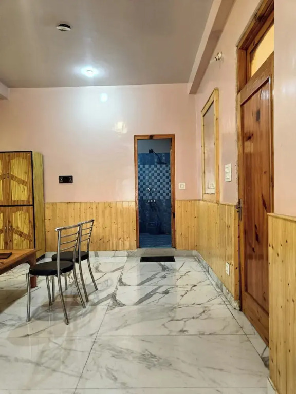 Касоль: Majestic Mountain Bhaiji Guest House