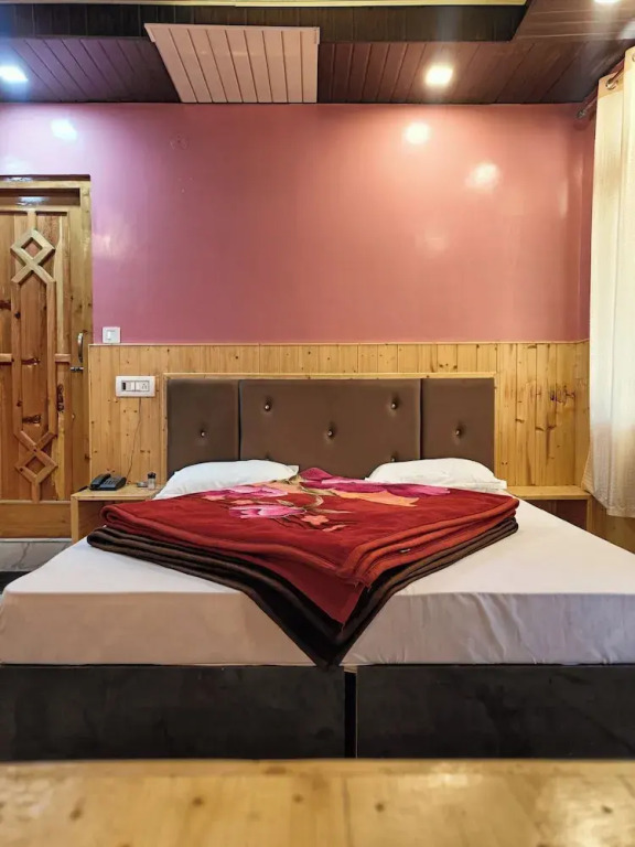 Касоль: Majestic Mountain Bhaiji Guest House
