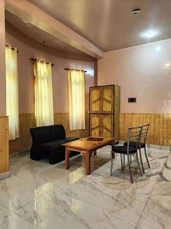 Касоль: Majestic Mountain Bhaiji Guest House