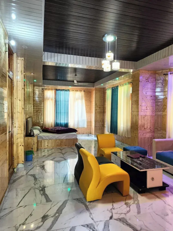 Касоль: Majestic Mountain Bhaiji Guest House