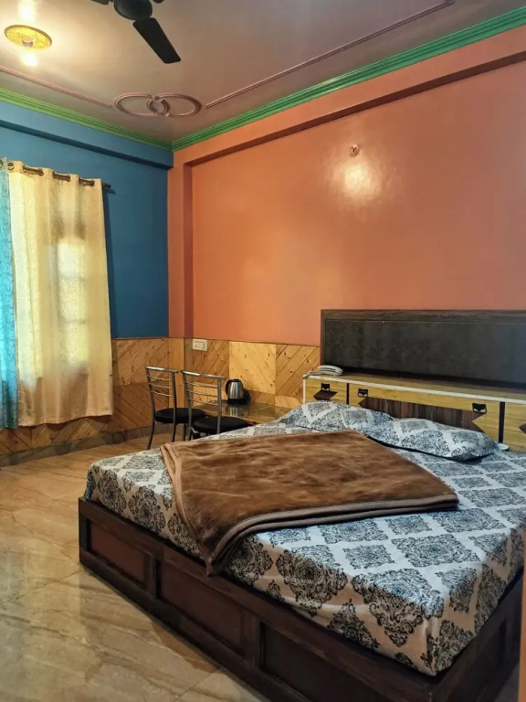 Касоль: Majestic Mountain Bhaiji Guest House