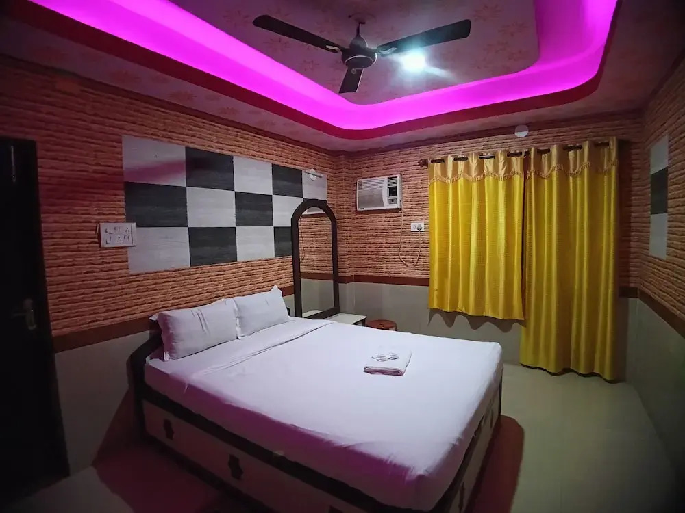 Дигха: Resort K Sea view Digha