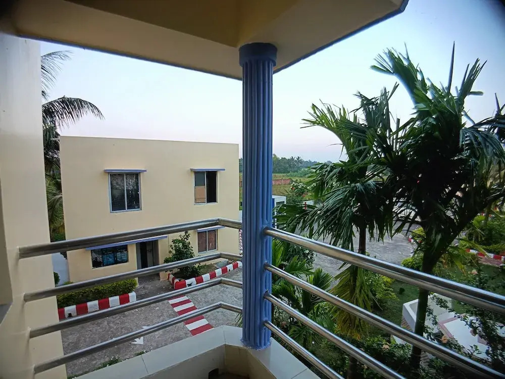 Дигха: Resort K Sea view Digha
