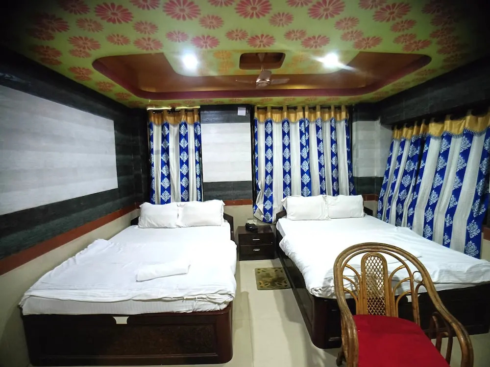 Дигха: Resort K Sea view Digha