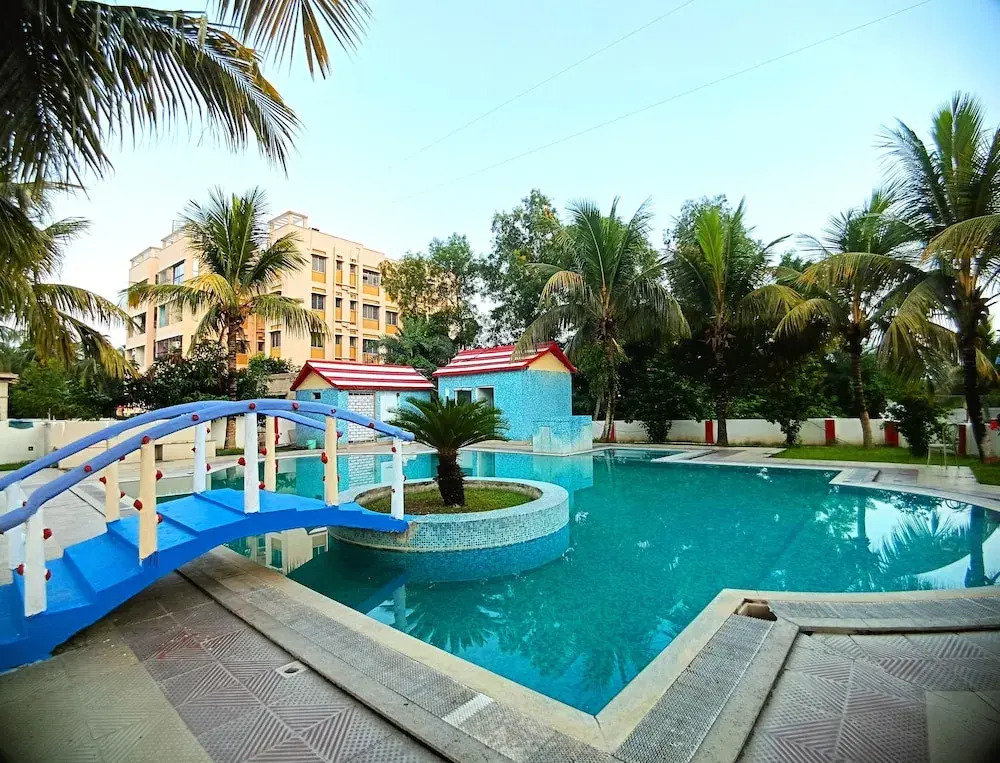 Дигха: Resort K Sea view Digha
