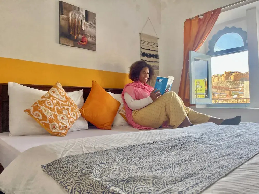 Джайсалмер: Jaisalmer Hostel Crowd