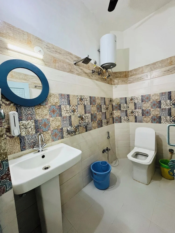 Джайсалмер: Jaisalmer Hostel Crowd