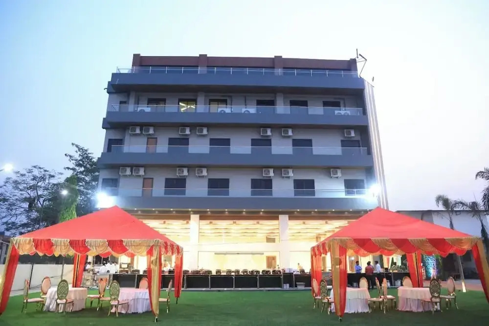 Bilaspur: Motel Bilaspur City