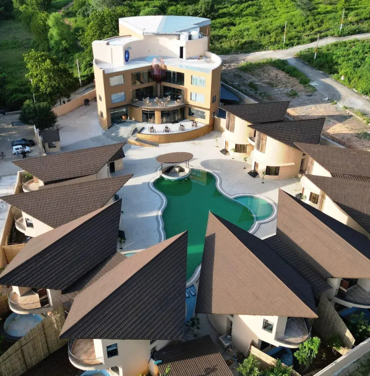 Удаипур: The Qualia Resort Club & Brewery