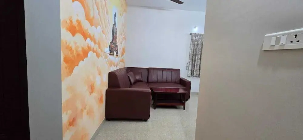 Коимбатур: PPH Living Arvind Inn