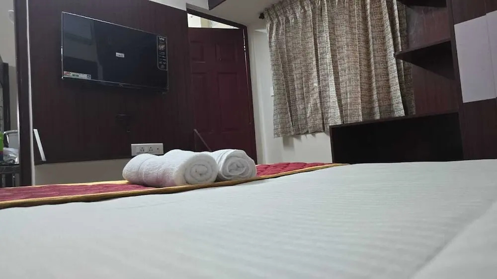 Коимбатур: PPH Living Arvind Inn