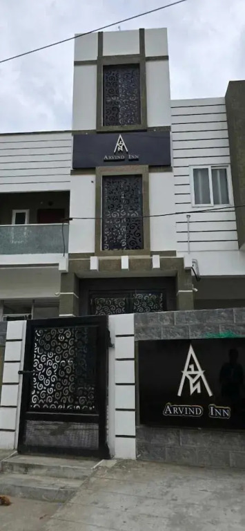 Коимбатур: PPH Living Arvind Inn