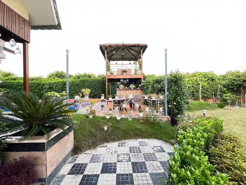 carousel image 3