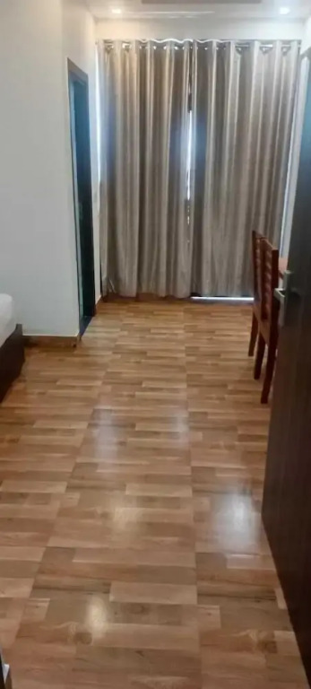 Гуруграм: Saavi Hotel Sector 10