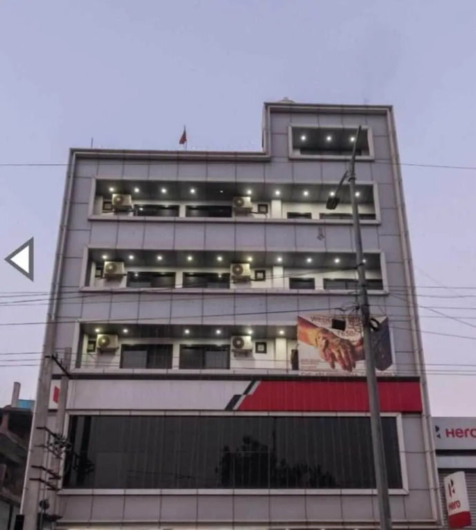 Гуруграм: Saavi Hotel Sector 10