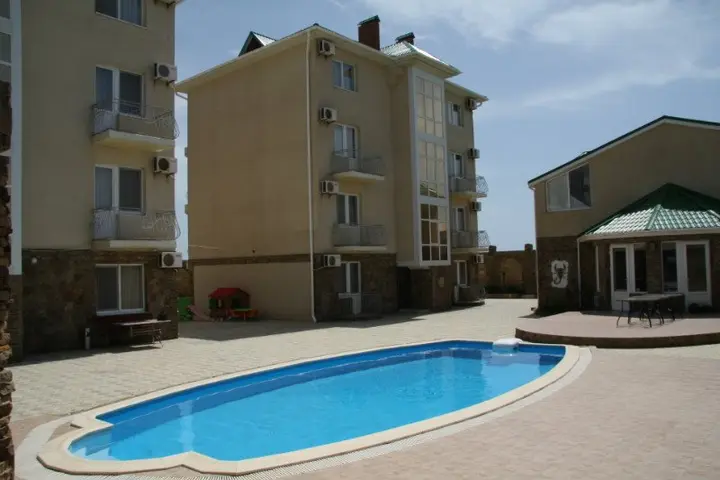 Новофёдоровка: Izumrud(Novofedorovka)