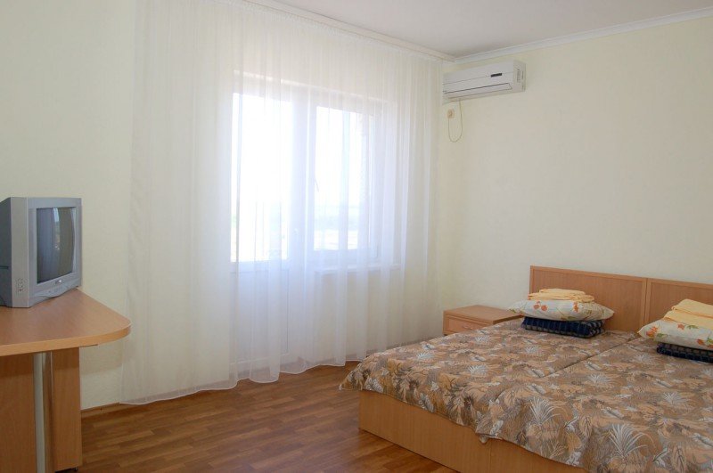 Новофёдоровка: Izumrud(Novofedorovka)