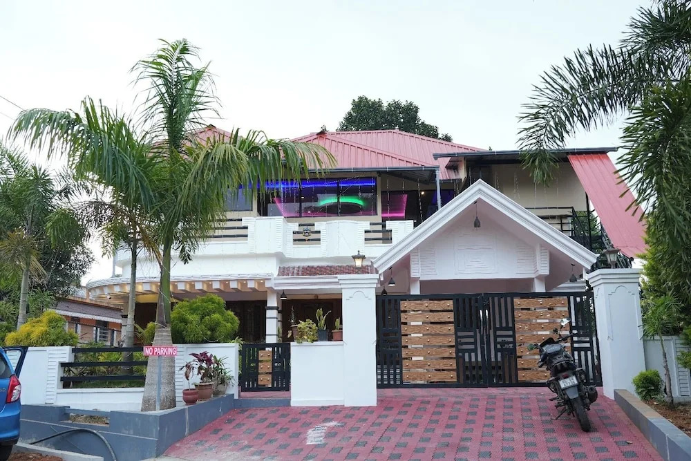 Муннар: Hillsidecreek Homestay