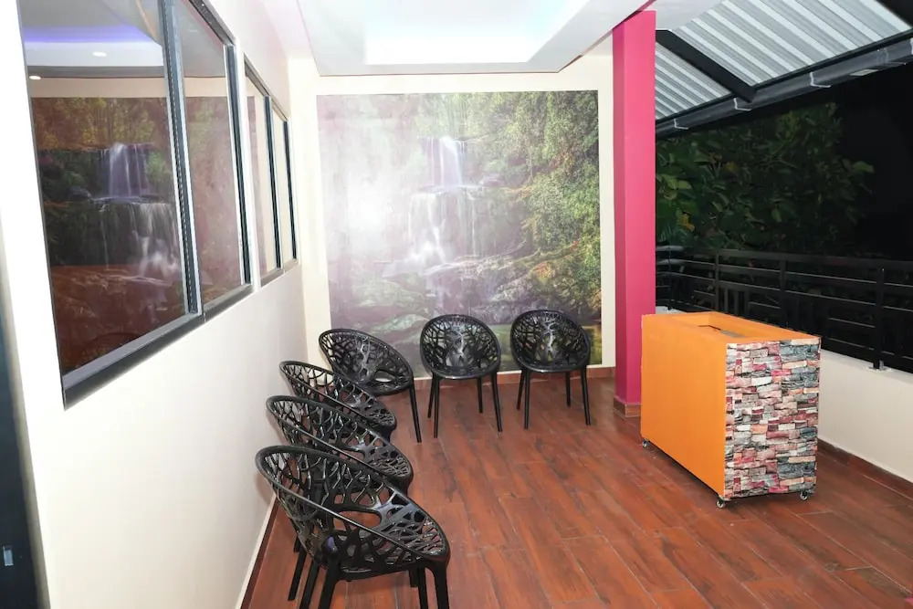 Муннар: Hillsidecreek Homestay