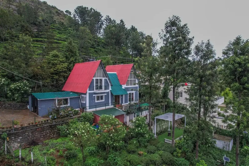 Ути: Chalet In Tea Gardens